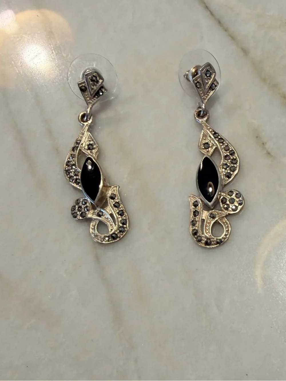 Vintage Sterling Silver Marcasite with Black onyx Gem Dangle Earrings